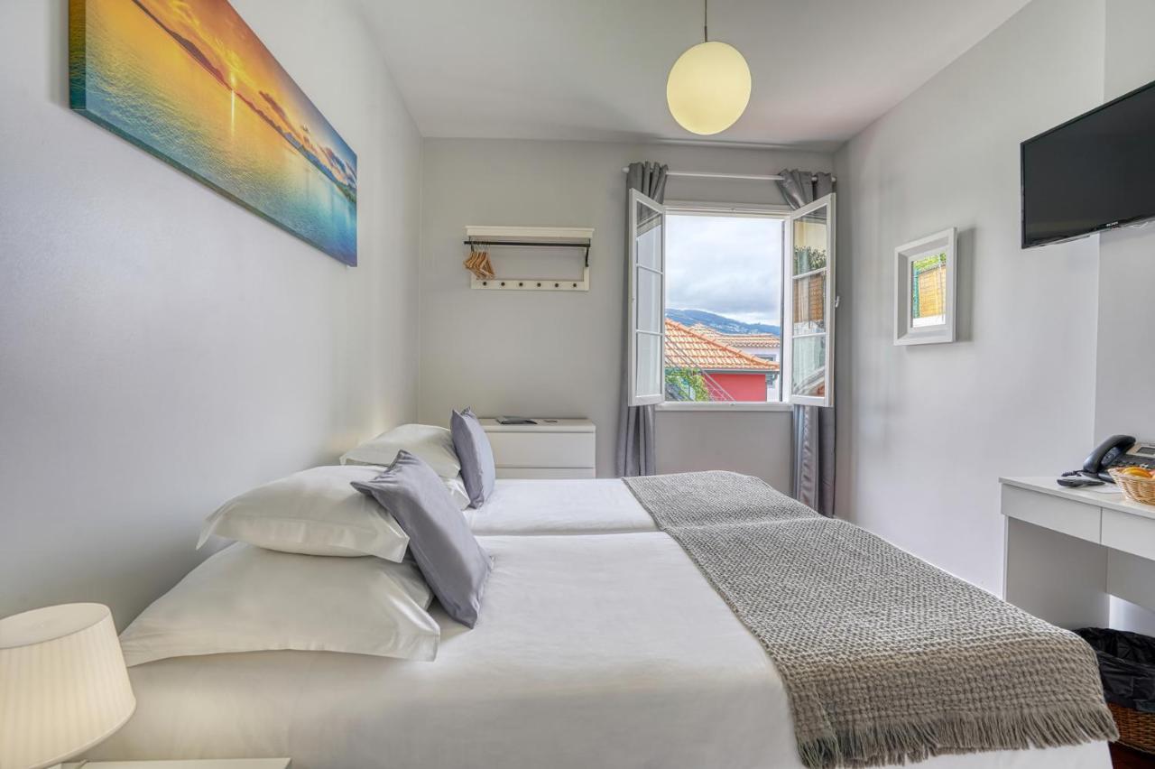 فونشال Vila Camacho Guest House المظهر الخارجي الصورة